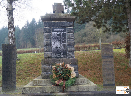 Das Eiserne Kreuz gehört ebenfalls zur Grundausstattung jedes Gefallenendenkmals für die deutschen Gefallenen des Ersten Weltkriegs wie hier in Bischoffen im Lahn-Dill-Kreis. Foto: v. Gallera